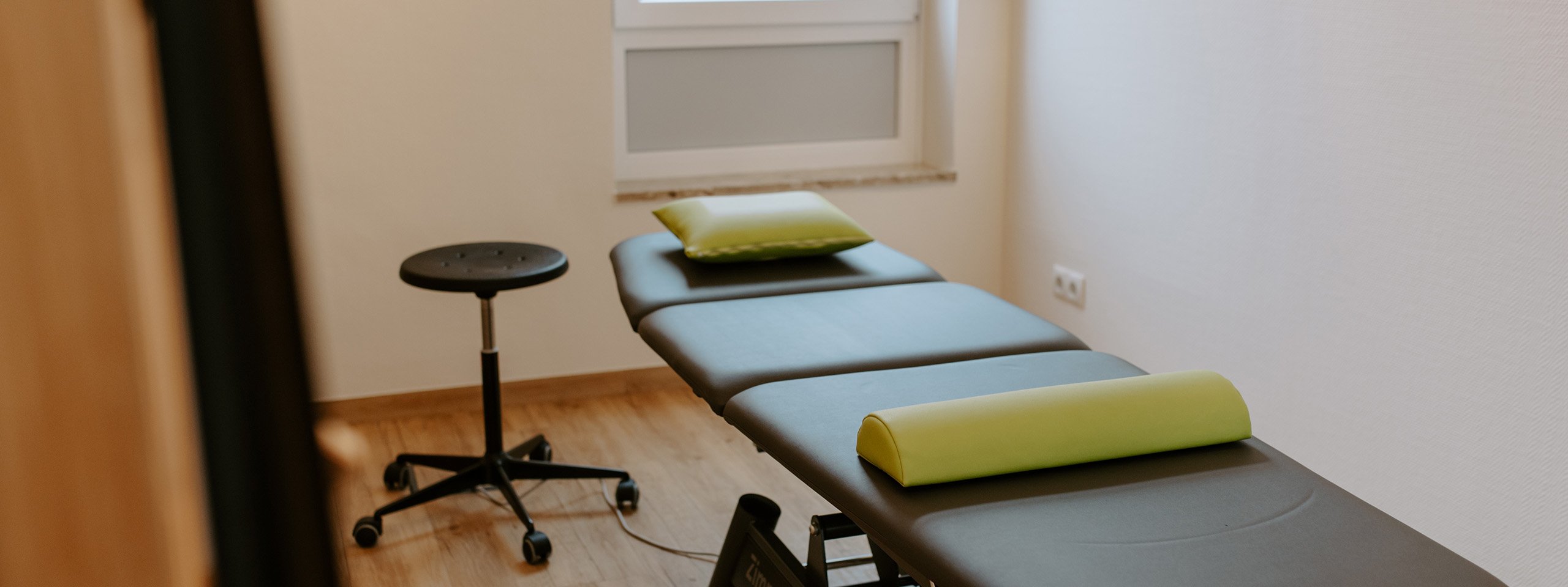 slide-therapiewerk2-behandlung